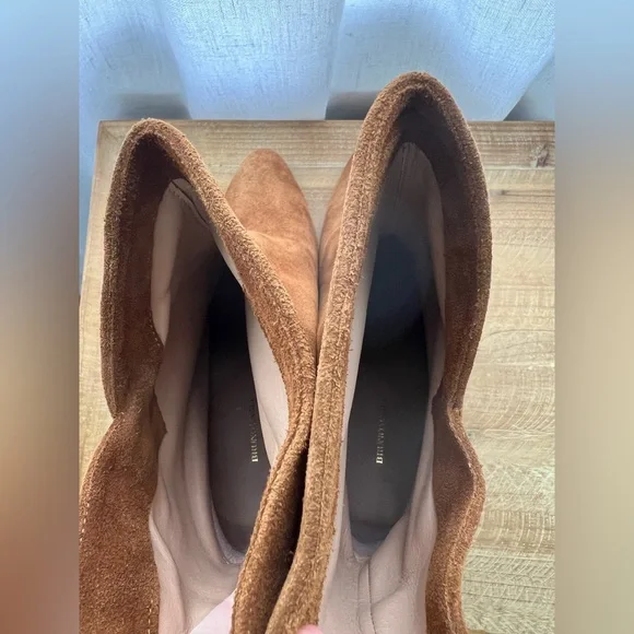 New Bruno Magli Pistoia Suede Boot in Cognac Size 9.5 - Picture 5 of 11